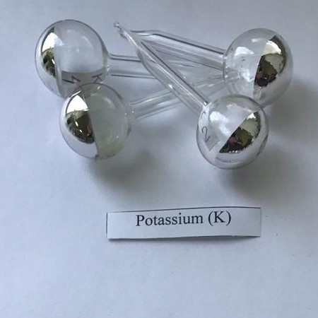 potassium metal 99.99%.jpg