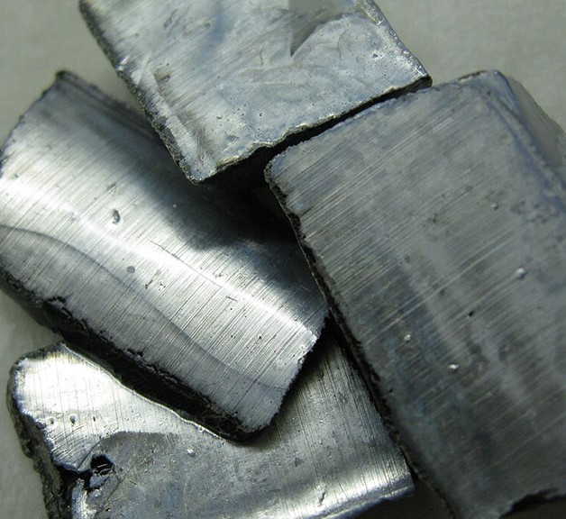 Analysis of the Recent Market for Key Metal Nickel